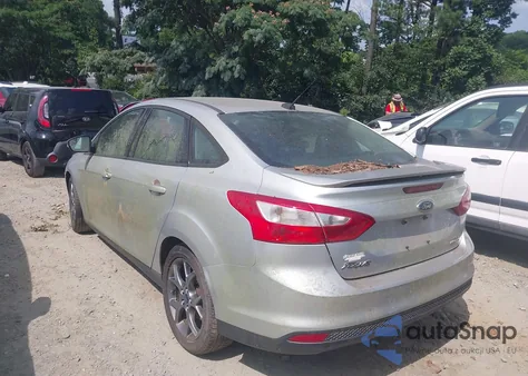 2014 Ford Focus Se из США, поврежденный, VIN 1FADP3F28EL367845
